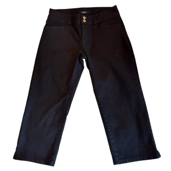 Chaps Black Denim Capri Jeans with Double Button Front Zip Closure Size 4 NWOT - Picture 1 of 6